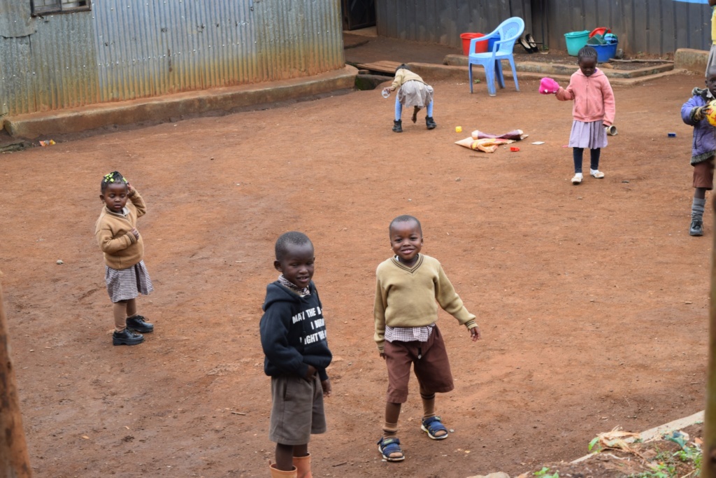 Children in Kibera center